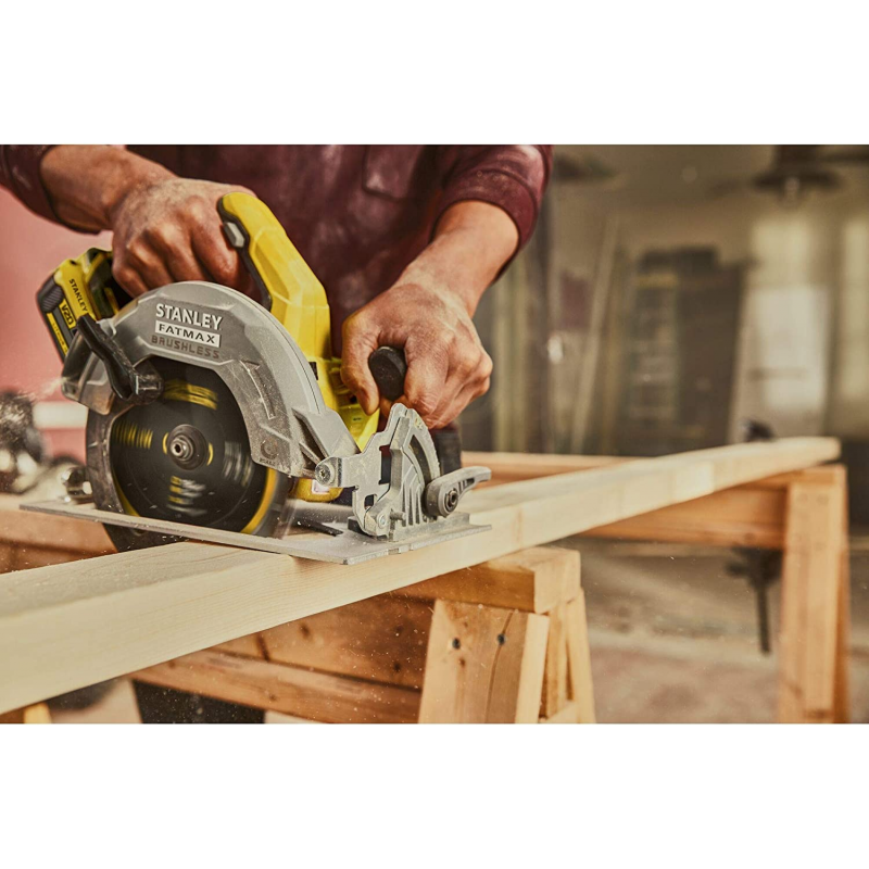 Stanley power saw outlet